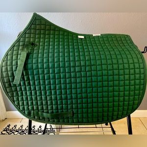 Forest green saddle pad for English riding